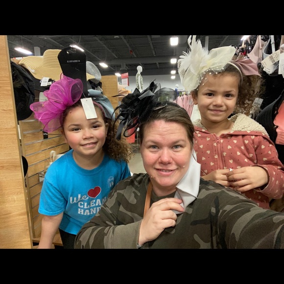 Hi I’m Sabrina I love God & I 💖 my family!!!🥰 - Picture 6 of 16